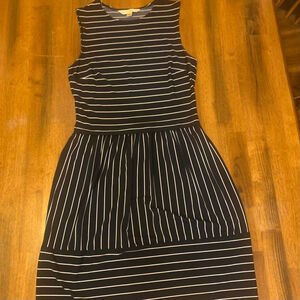 AA Studio Dress 6 Navy Blue and White Stipe Mini